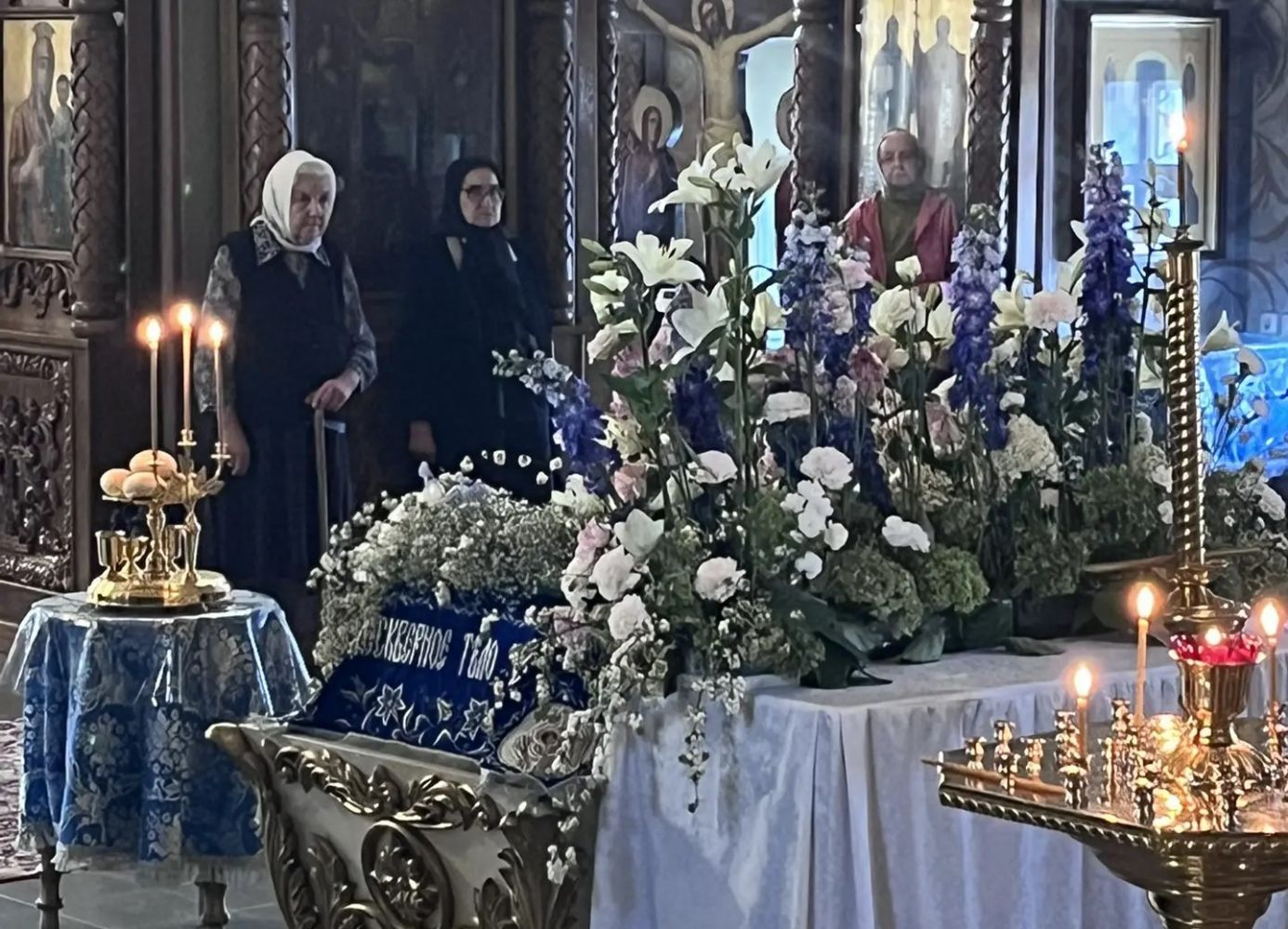 Чин Погребения Божией Матери. Богородичная Пасха 